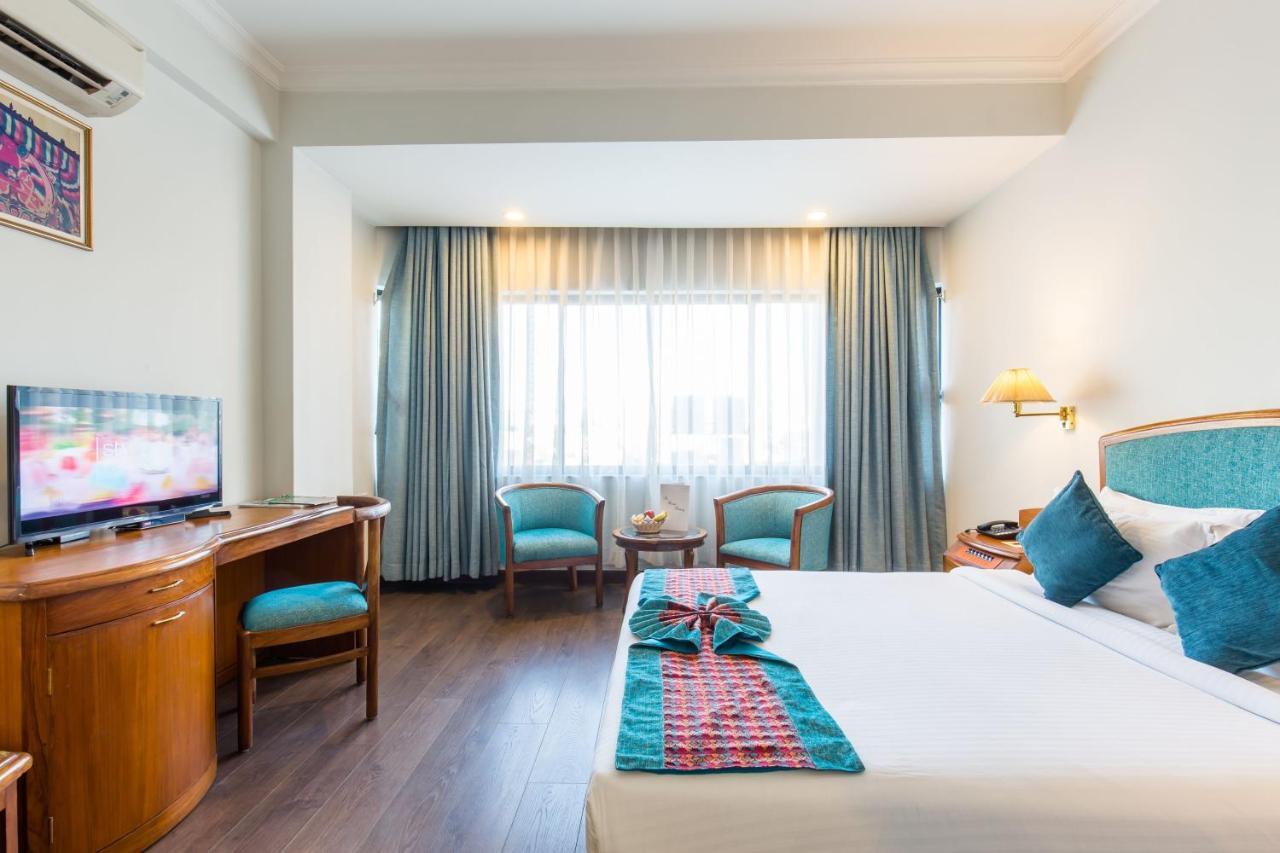 Hotel Le Himalaya Kathmandu Exterior photo